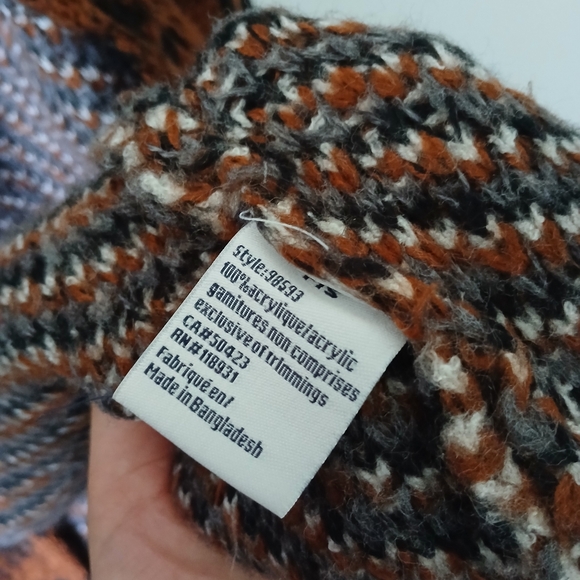 Aztec Style Acrylic Open Cardigan With Pockets - Picture 7 of 14